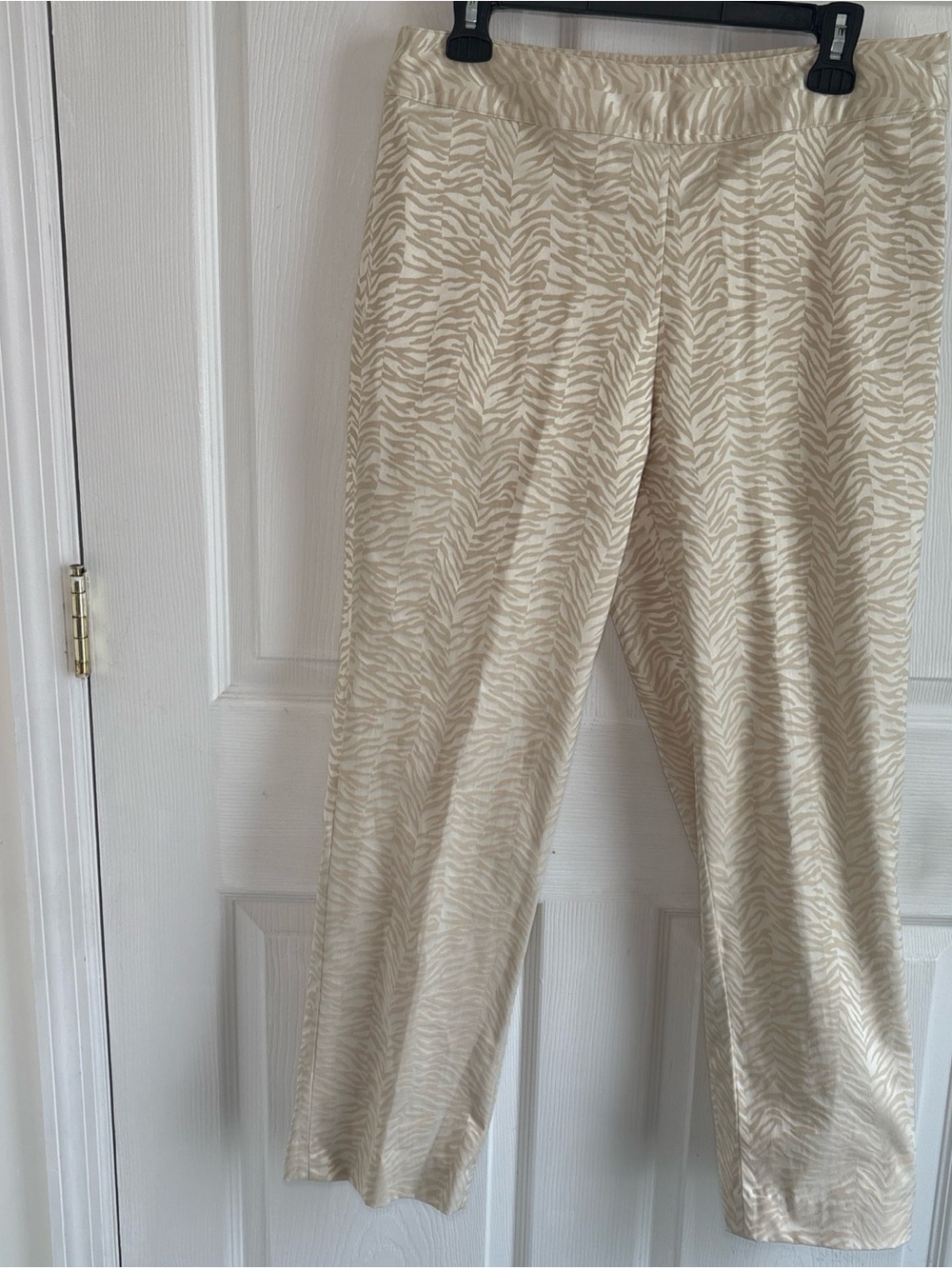 Cream Beige textured Zebra-Print Pull-On ankle Pants - stretch Women's Y2K